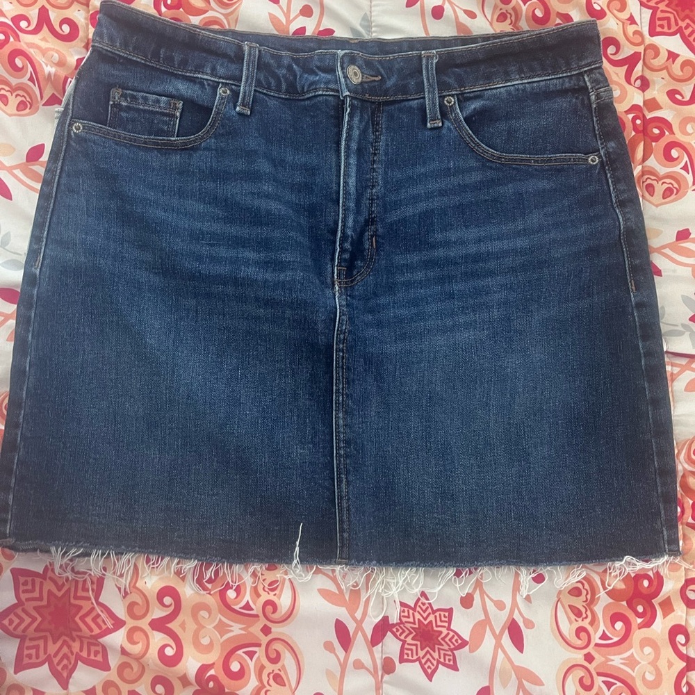 BRAND NEW Denim Navy Mini Skirt  - Size 10